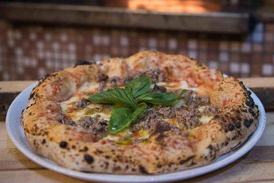 Taverna Luciana Cucina Napoletana E Pizzeria